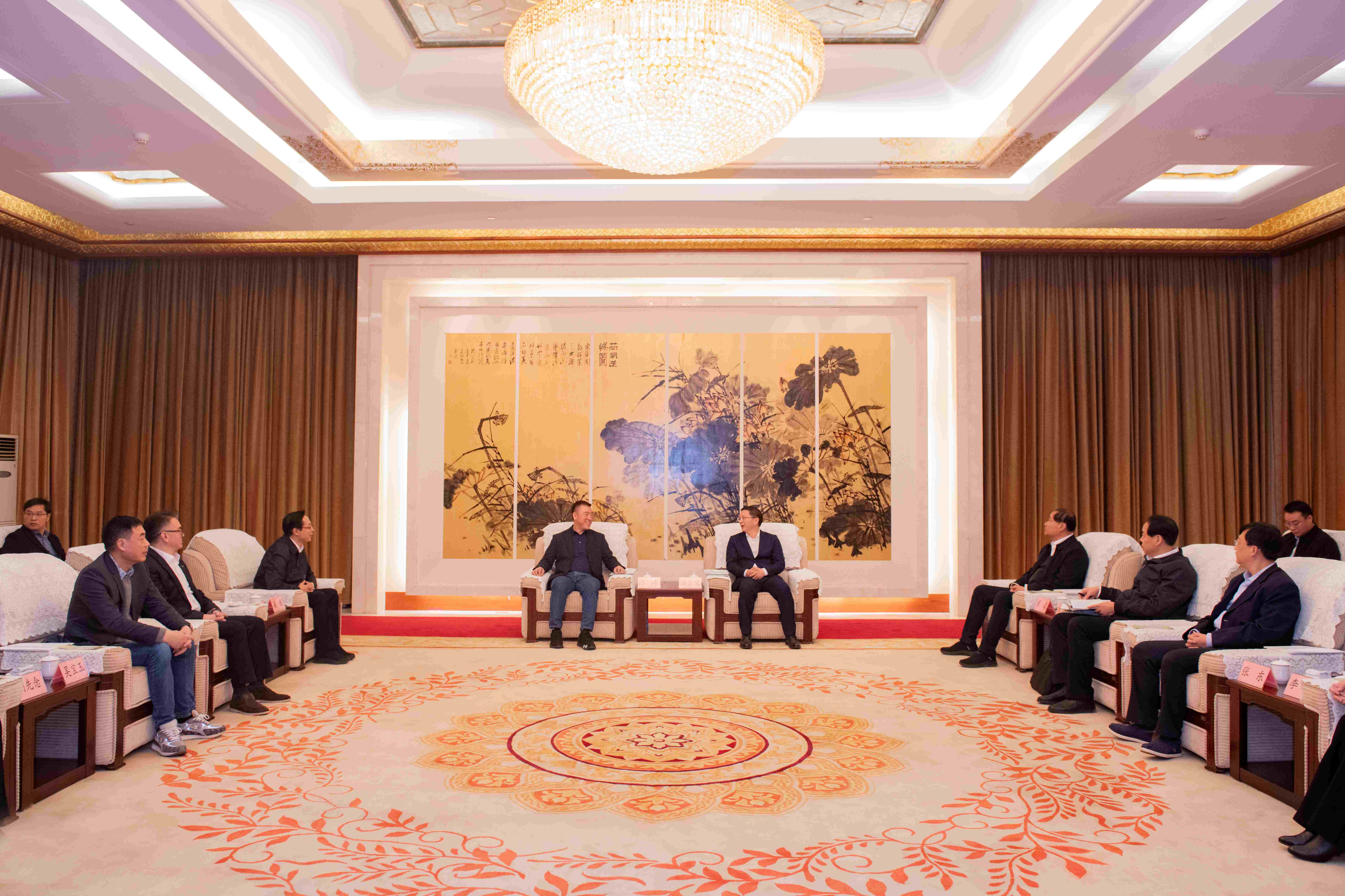 和记科技董事长陈涛向导深圳市和惠州市企业家前往济宁市考察交流 